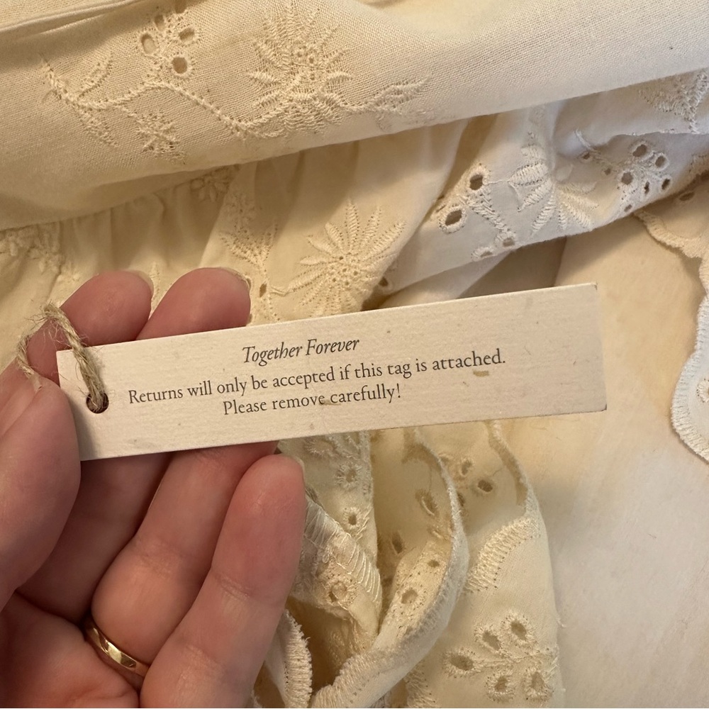 NWT Christy Dawn Camilla Dress in Ivory Embroider - Picture 7 of 9